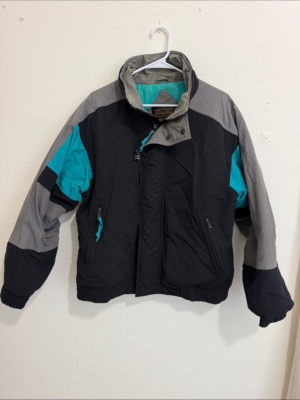 Vintage Eddie Bauer Black & Teal Colorblock Winter Jacket Goose Down